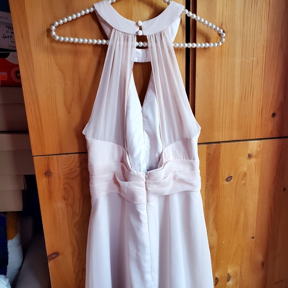 Azazie Very Pale Pink Chiffon Halter Top Cocktail Dress Size 10 - Picture 4 of 10